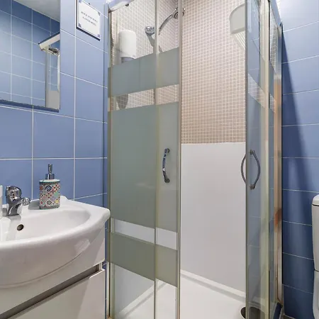 Family House Hébergement de vacances *