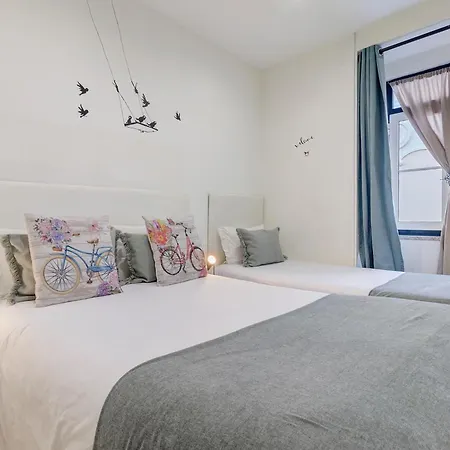 Family House בית נופש אבאירו